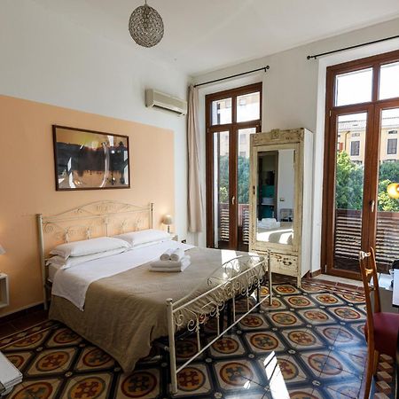 Onlyrooms III - Recommended For Under 30S Cagliari Habitación foto