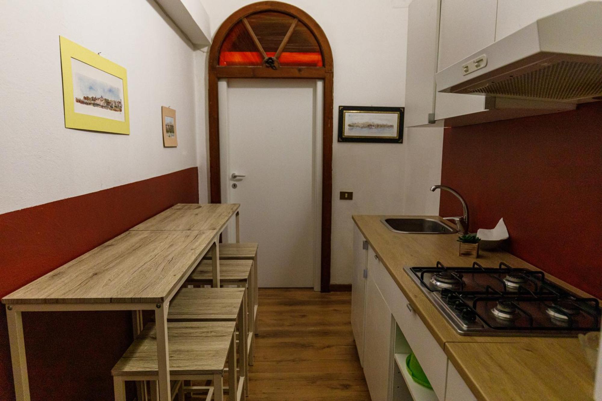 Onlyrooms III - Recommended For Under 30S Cagliari Habitación foto