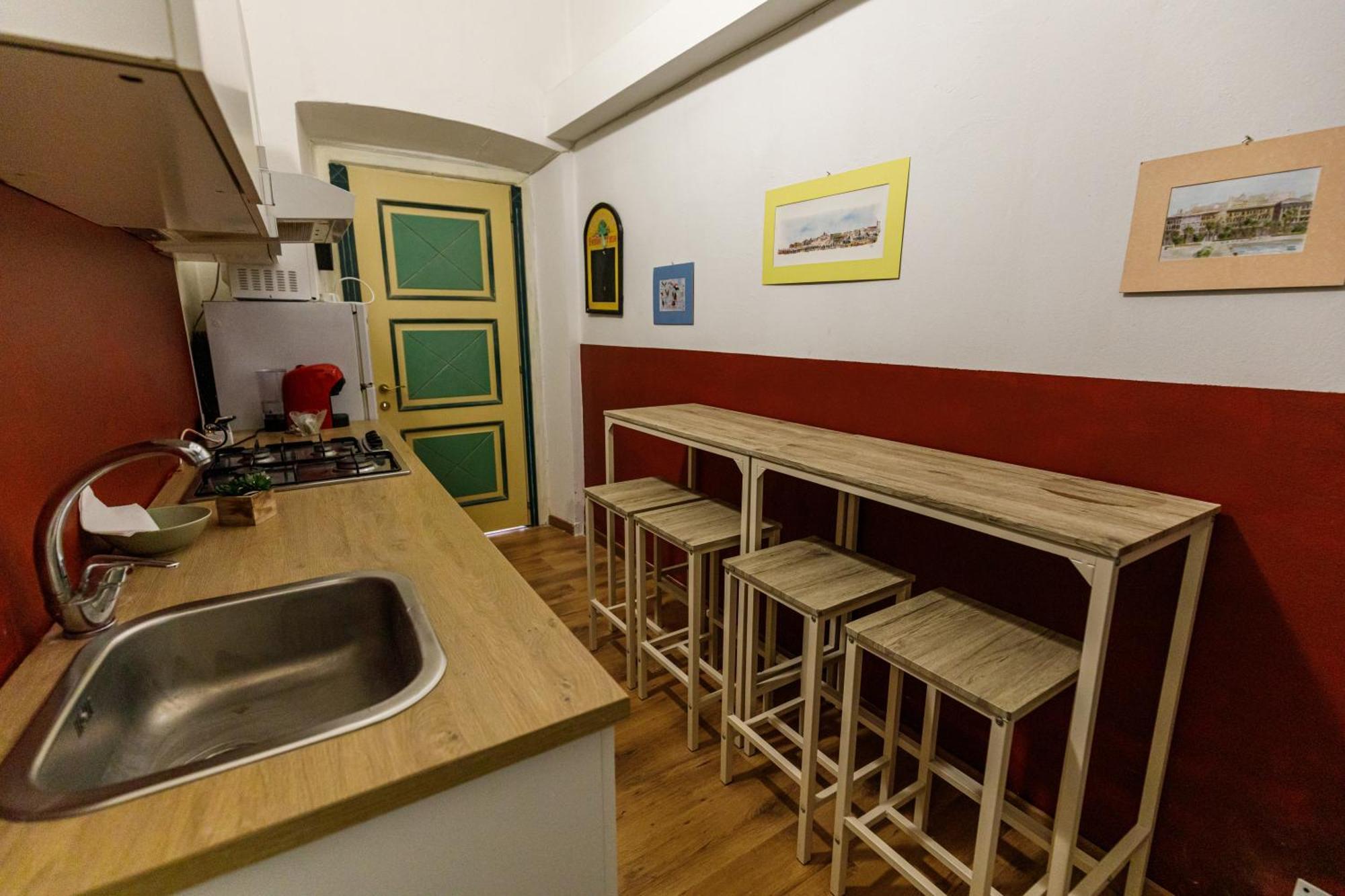 Onlyrooms III - Recommended For Under 30S Cagliari Habitación foto